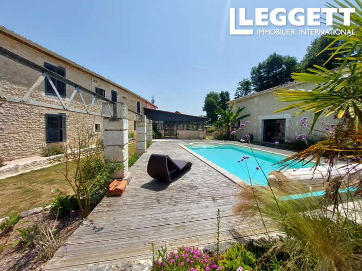 Image No.1-6 Bed House for sale