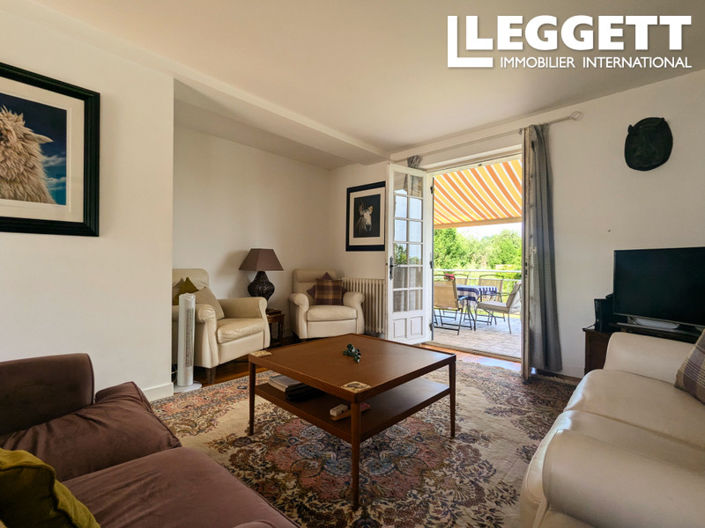 Image No.5-Maison de 4 chambres à vendre à Jumilhac-le-Grand