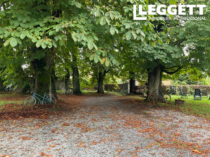 Image No.2-9 Bed House for sale