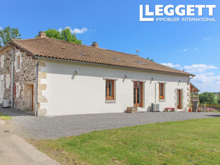 Image No.2-4 Bed House for sale