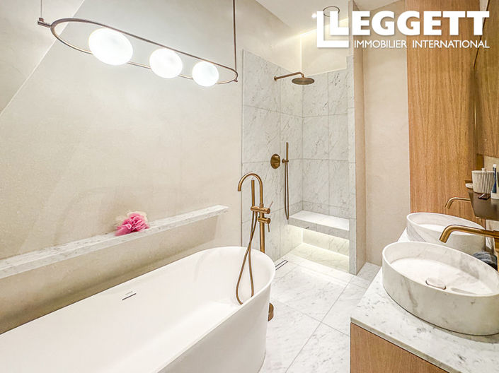 Image No.8-3 Bed Apartment for sale