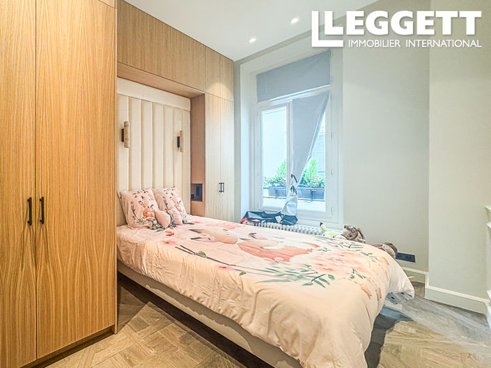 Image No.9-3 Bed Apartment for sale