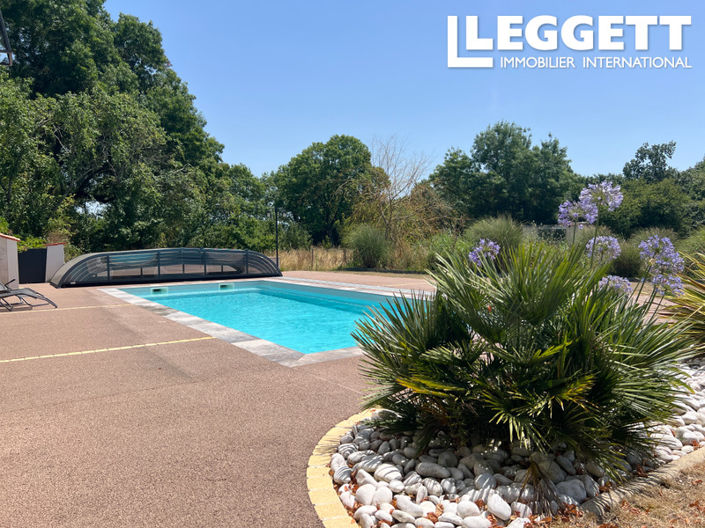 Image No.3-Maison de 4 chambres à vendre à Genouillé