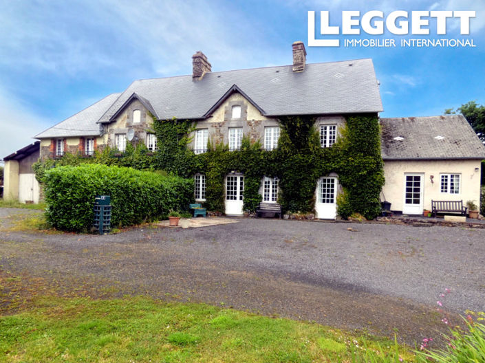 Image No.2-6 Bed House for sale