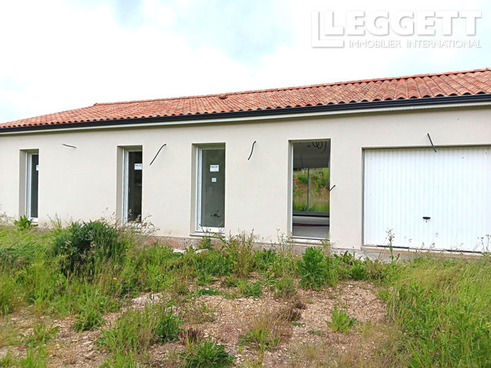 Image No.1-4 Bed House for sale