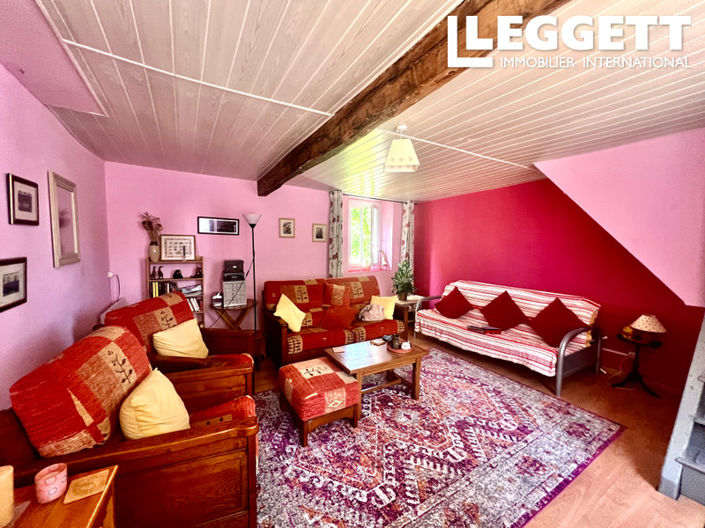 Image No.5-2 Bed House for sale