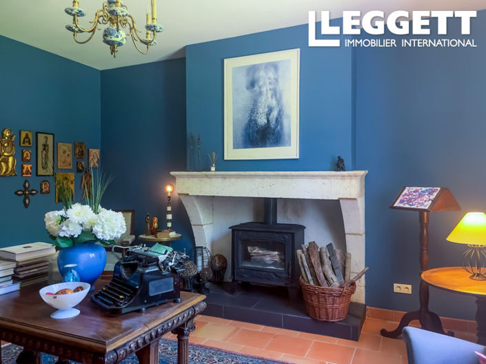 Image No.9-9 Bed House for sale