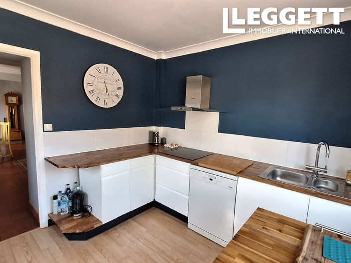 Image No.3-4 Bed House for sale