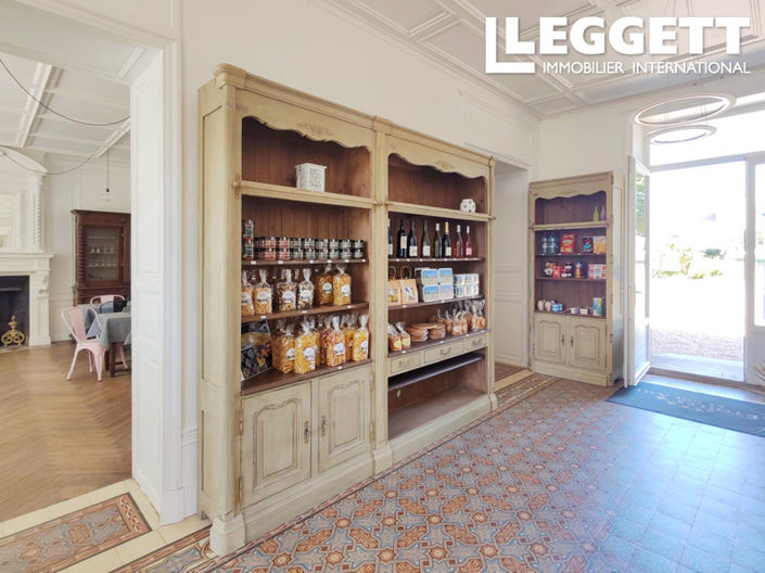 Image No.4-Commercial de 6 chambres à vendre à Châtellerault