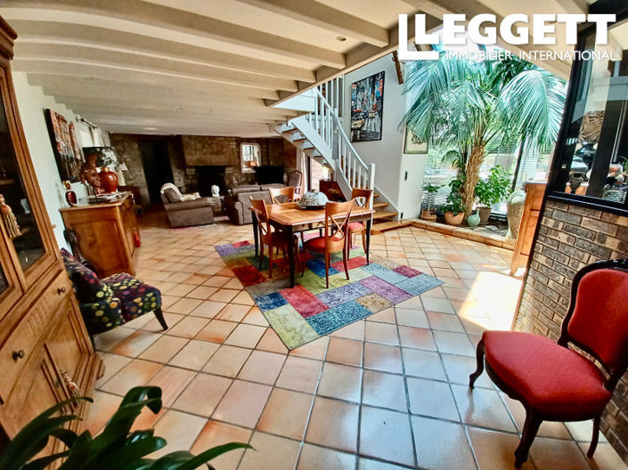 Image No.3-5 Bed House for sale