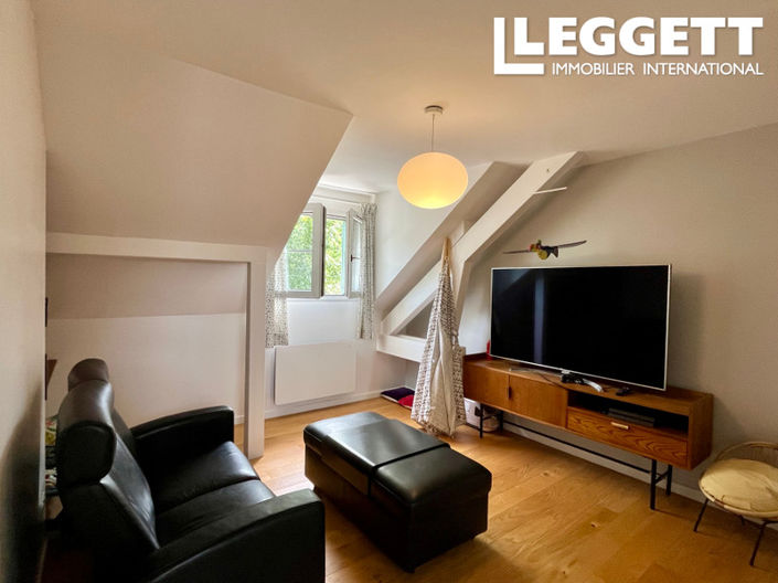 Image No.9-5 Bed House for sale