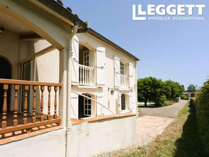 Image No.2-5 Bed House for sale