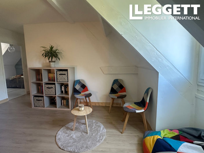 Image No.8-4 Bed House for sale