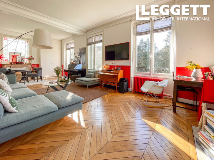 Image No.3-5 Bed House for sale