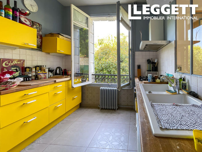 Image No.5-5 Bed House for sale