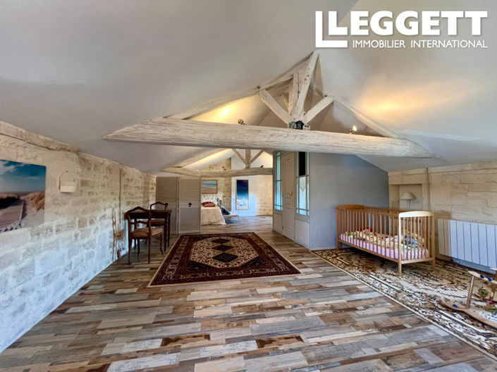 Image No.8-3 Bed House for sale