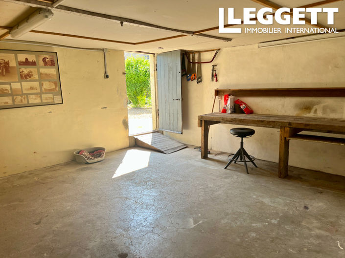 Image No.9-3 Bed House for sale