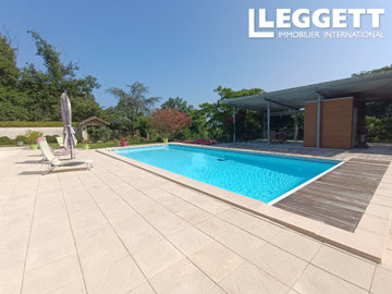 1 - Coutras, House