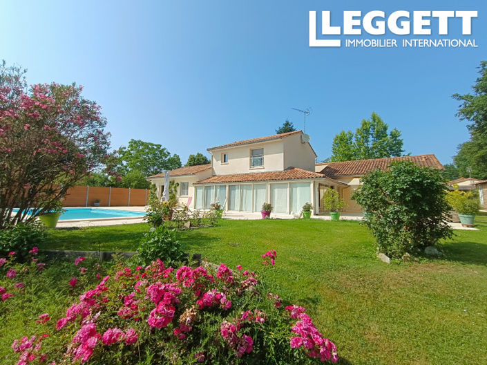 Image No.10-5 Bed House for sale