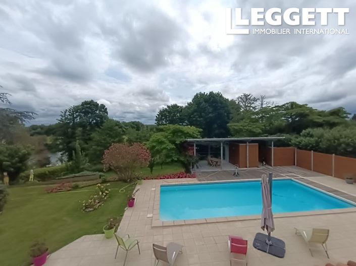 Image No.3-5 Bed House for sale