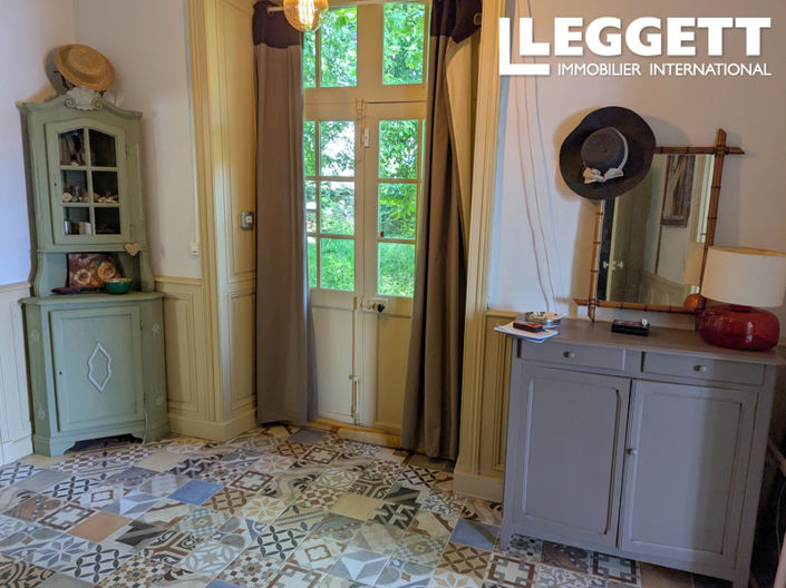 Image No.4-4 Bed House for sale