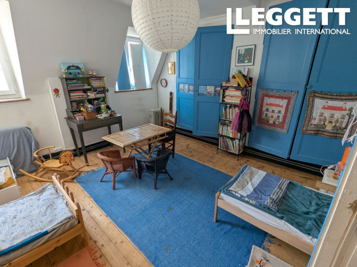 Image No.9-4 Bed House for sale