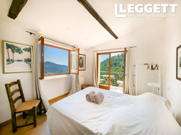 ahr0chm6ly9jzg4uagvzdglhlmltbw8vaw1hz2uvvevom