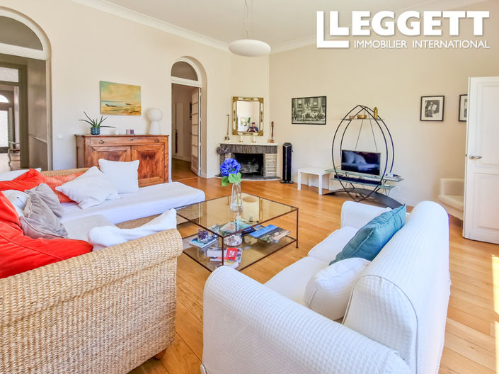 Image No.3-4 Bed House for sale