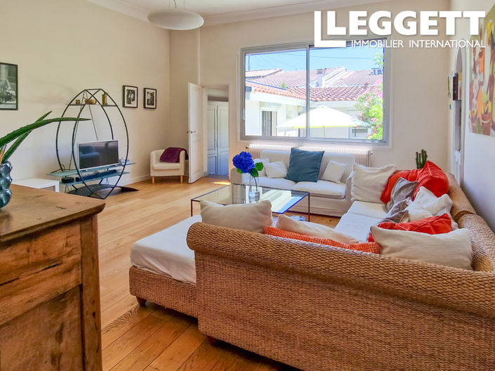 Image No.5-4 Bed House for sale