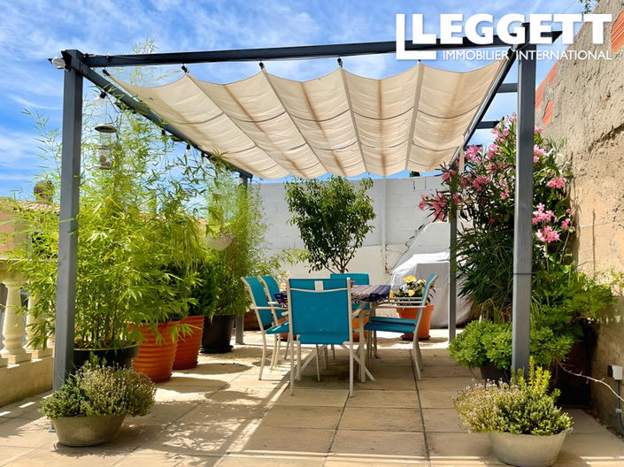 Image No.6-4 Bed House for sale