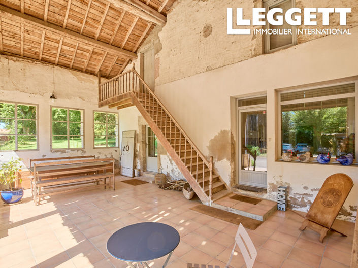 Image No.3-5 Bed House for sale