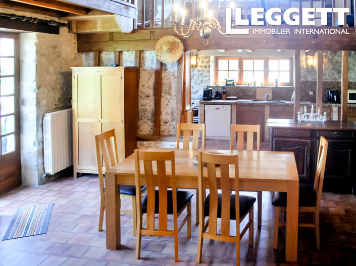 Image No.8-3 Bed House for sale