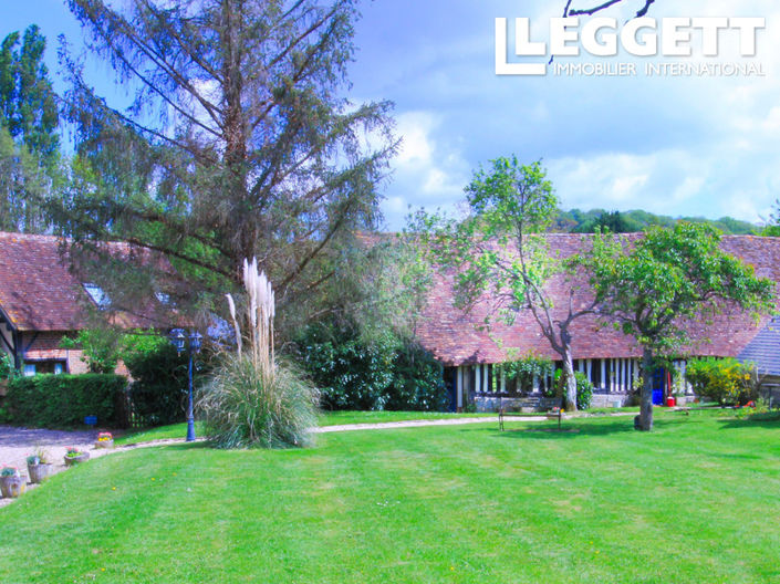 Image No.10-11 Bed House for sale
