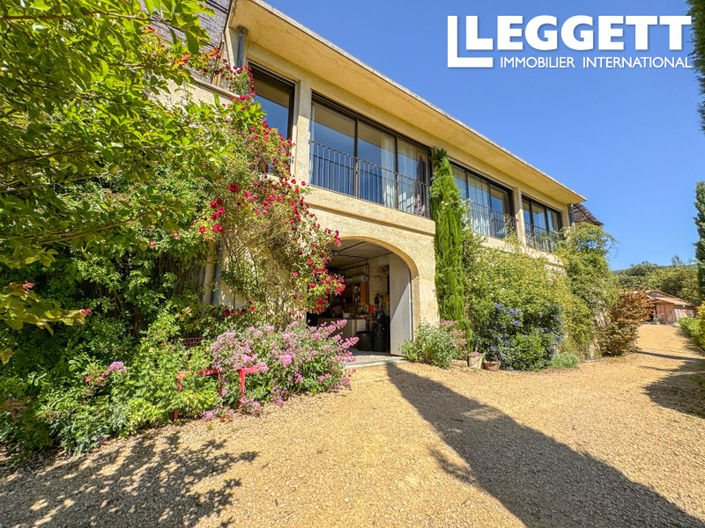 Image No.4-9 Bed House for sale