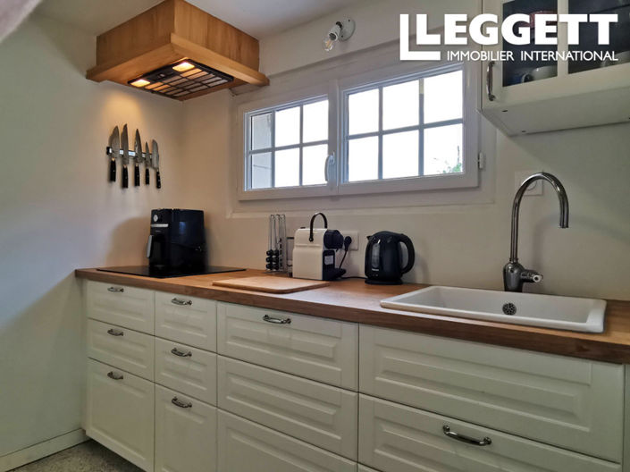 Image No.9-3 Bed House for sale