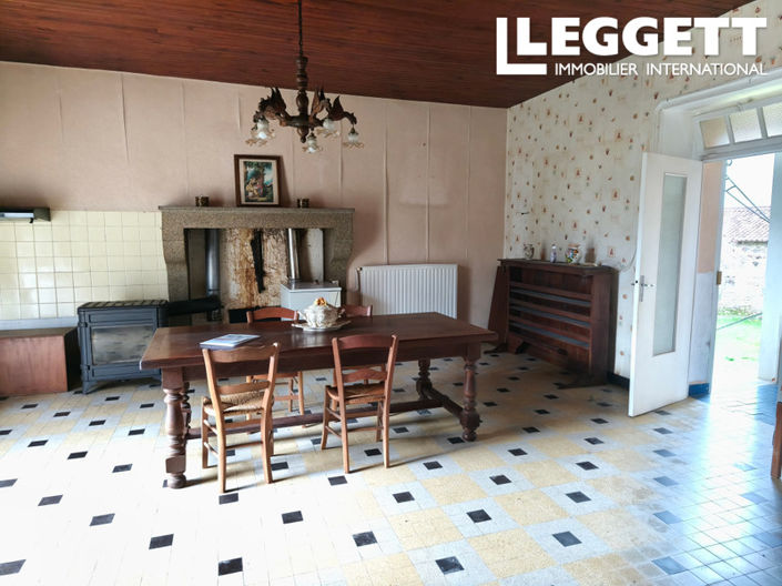 Image No.5-Maison de 3 chambres à vendre à Busserolles