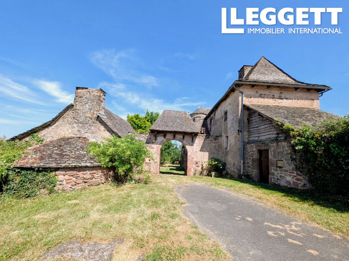 Image No.1-4 Bed House for sale