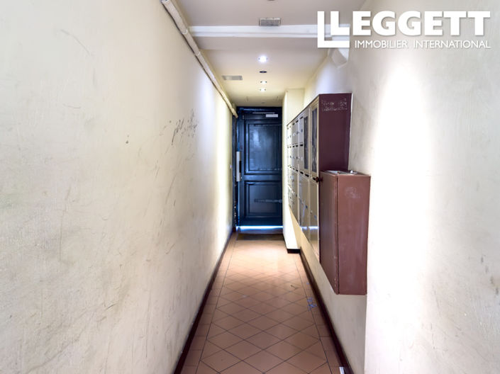 Image No.10-1 Bed Apartment for sale