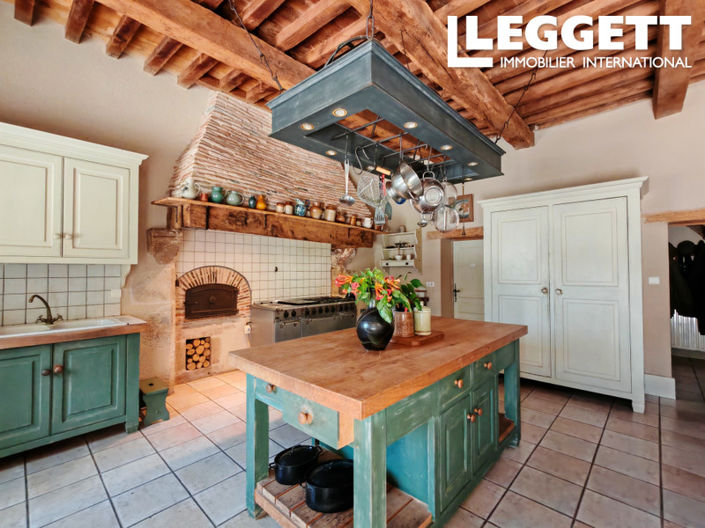 Image No.2-9 Bed House for sale