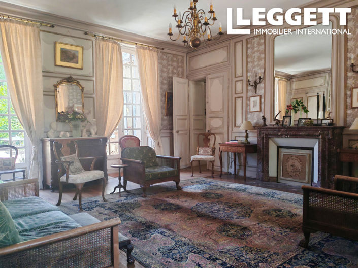 Image No.5-Maison de 9 chambres à vendre à Theneuille