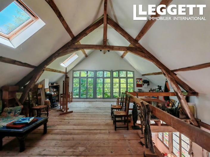 Image No.9-9 Bed House for sale