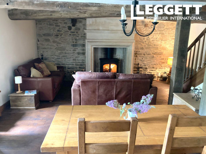 Image No.6-3 Bed House for sale