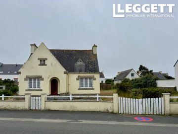 1 - Penmarch, House
