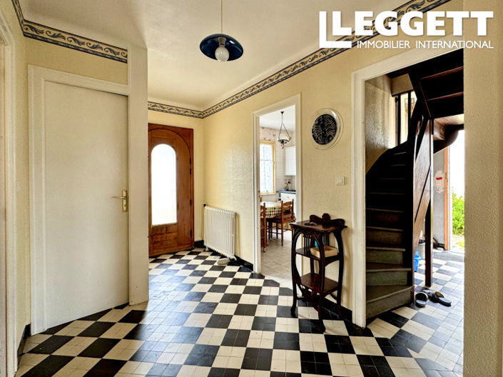 Image No.2-5 Bed House for sale