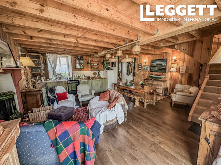 Image No.4-6 Bed House for sale