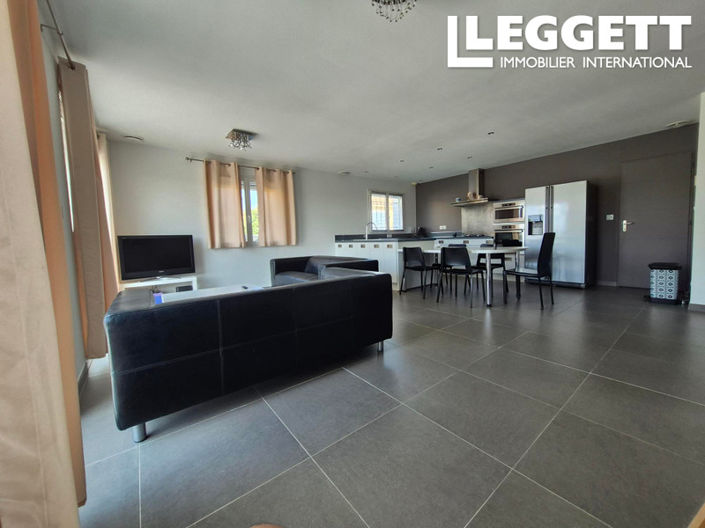 Image No.4-5 Bed House for sale