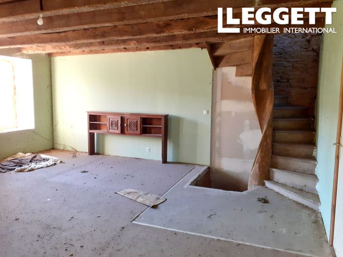 Image No.9-4 Bed House for sale