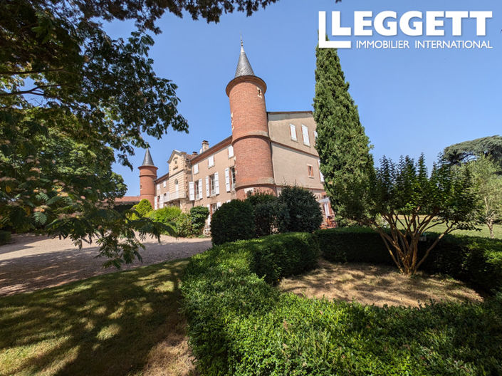 Image No.1-Châteaux de 7 chambres à vendre à Cadalen