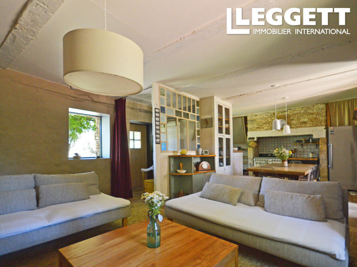 Image No.6-2 Bed House for sale