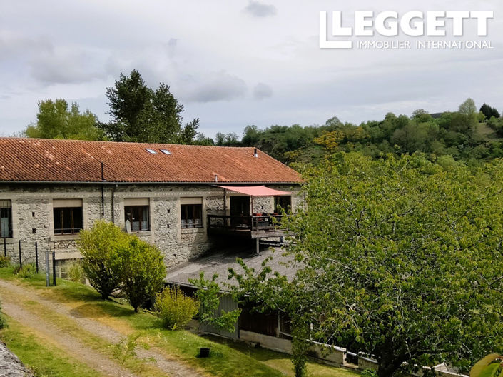 Image No.6-4 Bed House for sale